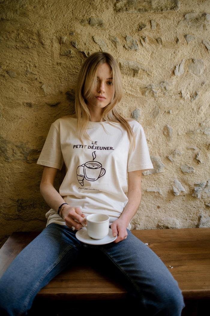 les petits basics Le petit déjeuner. unisex cotton t shirt