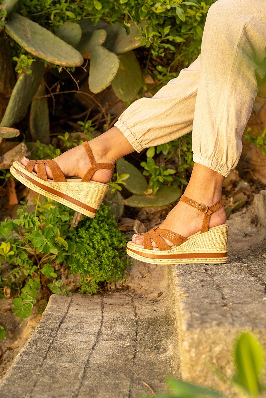 Les P'tites Bombes COMPENSEES LEANA CAMEL SUEDINE