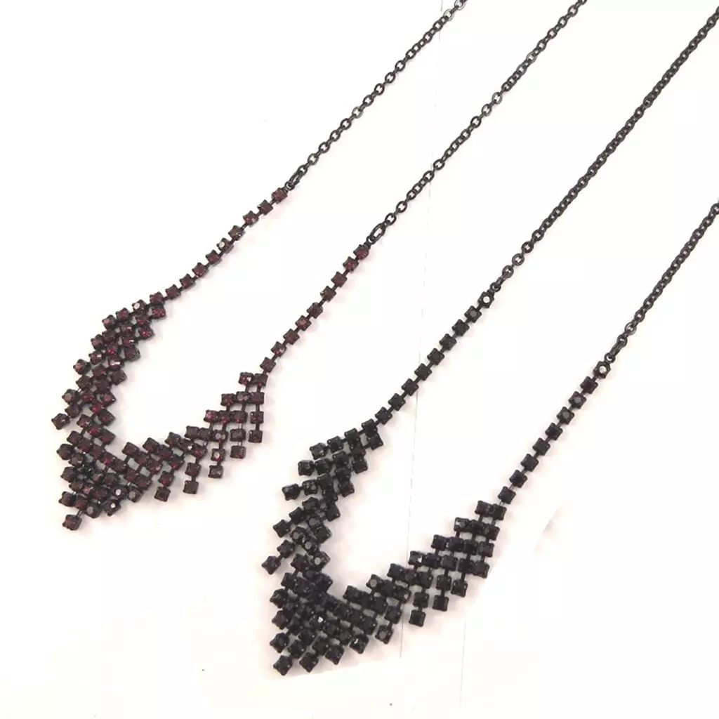 les trésors de lily 2 colliers créateur 'Sissi' rouge noir [K7268]