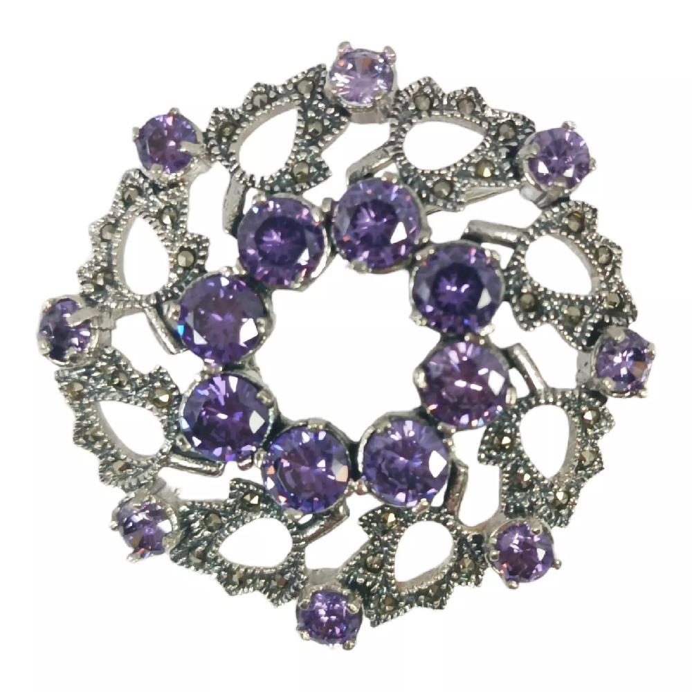 Les Trésors De Lily Broche Argent 'Sappho' Violet Marcassite Argenté 38 Mm [S0550]