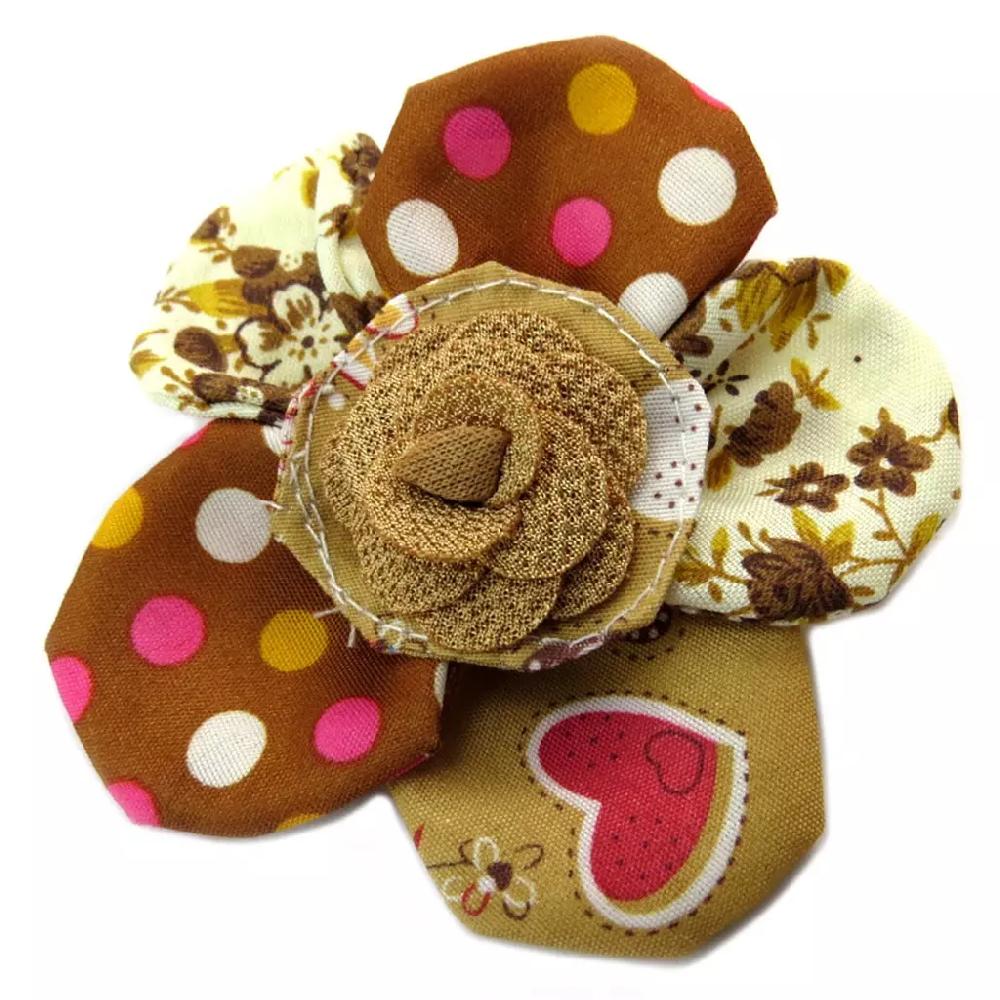 les trésors de lily Broche Créateur 'Capucines' marron beige 80 mm [P3685]