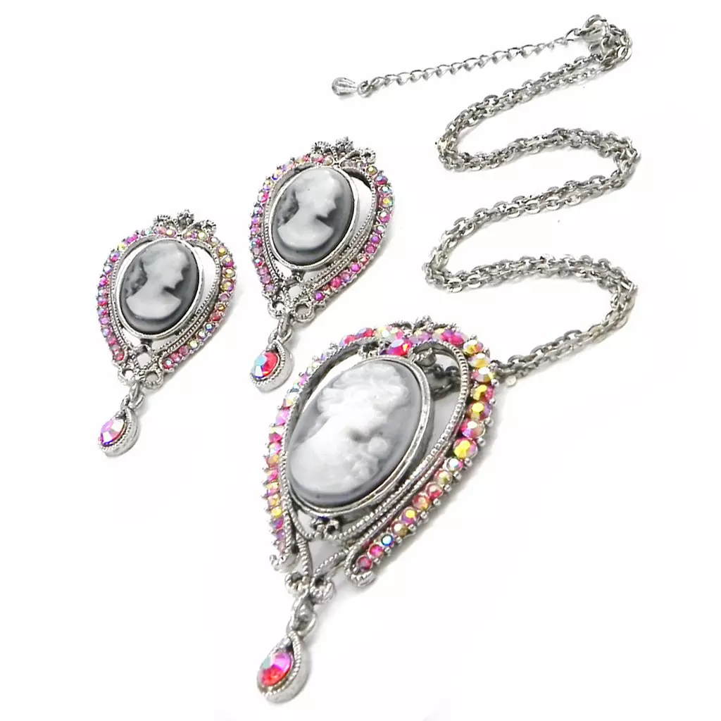 Les Trésors De Lily Parure Créateur 'Camee' Rose Gris 65x35 Mm [I3129]