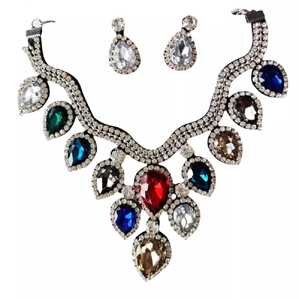 les trésors de lily Parure créateur 'Sissi' multicolore blanc (collier + boucles) motif 16x15 cm [R7359]