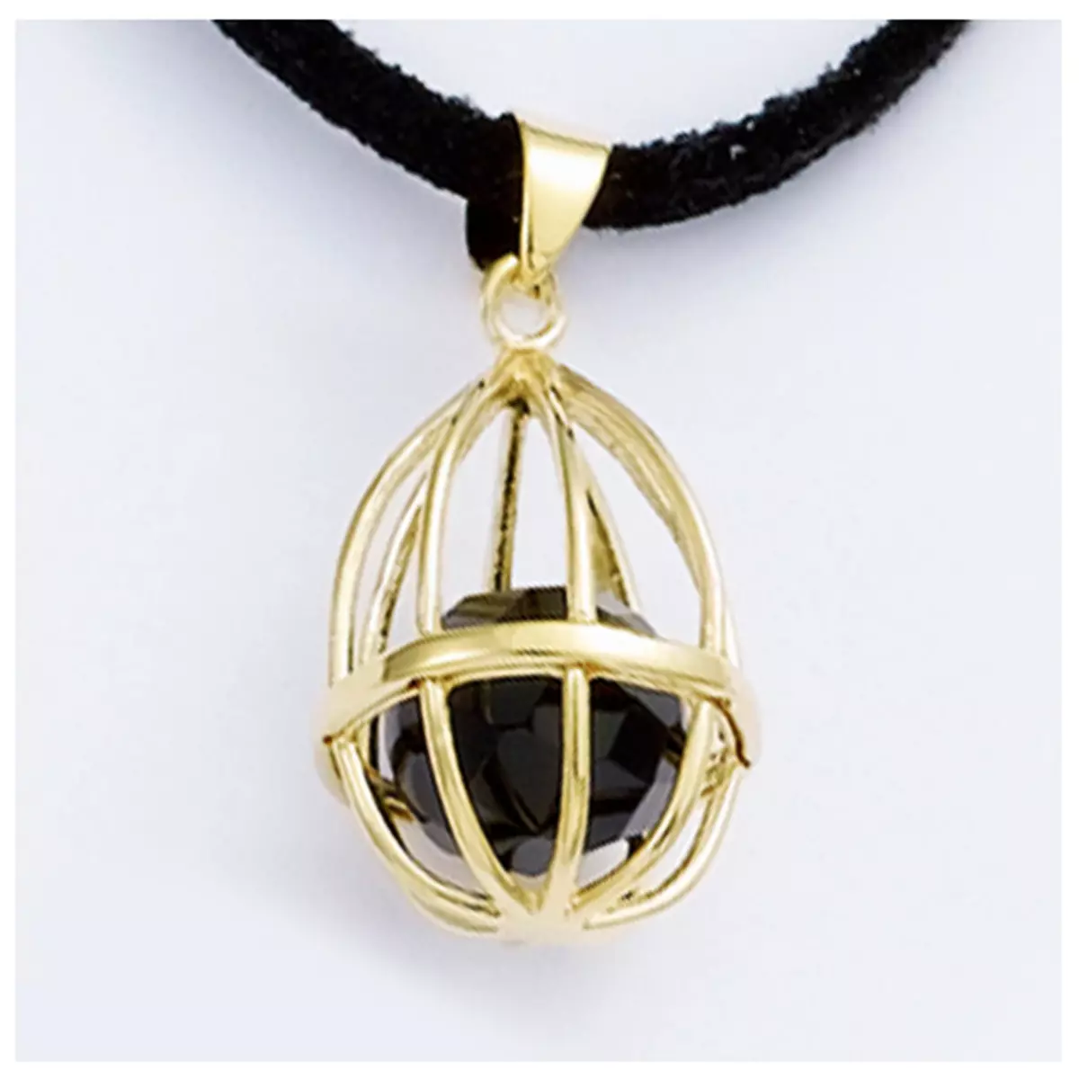 les trésors de lily Pendentif 'Alchimie' noir doré 20x13 mm [H5545]