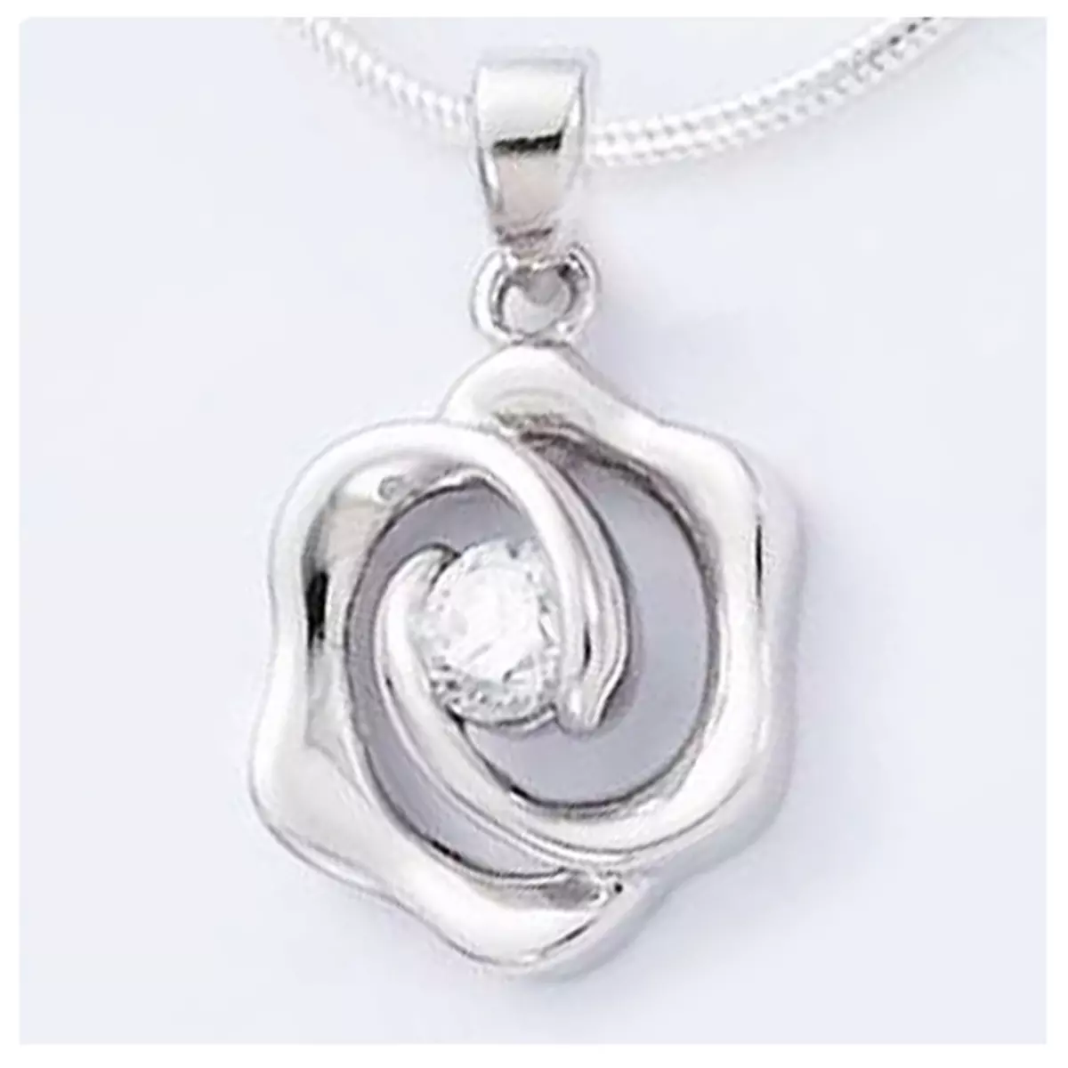 les trésors de lily Pendentif Argent 'Câlin' Blanc argenté (rhodié) 11x13 mm (fleur) [I4006]