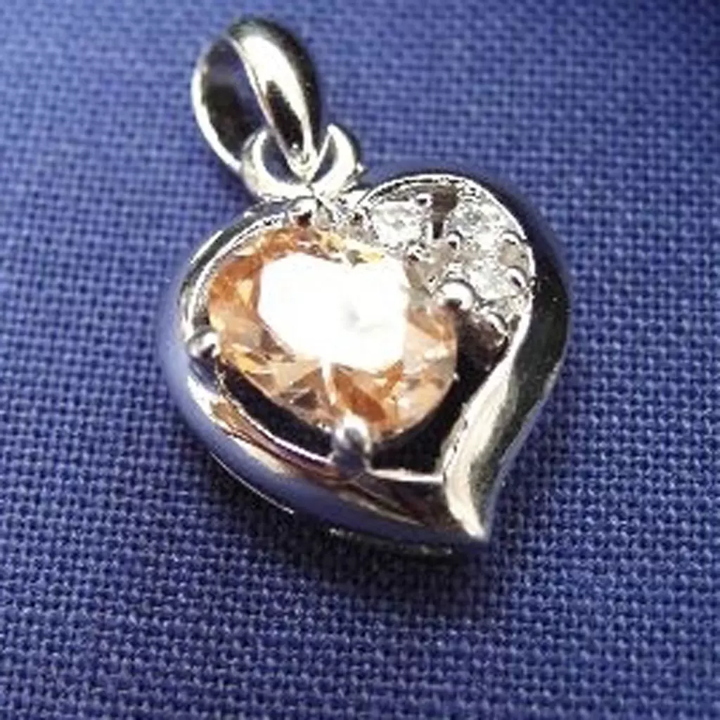 les trésors de lily Pendentif Argent 'Charme de l'Amour' Ambre Champagne [B9567]
