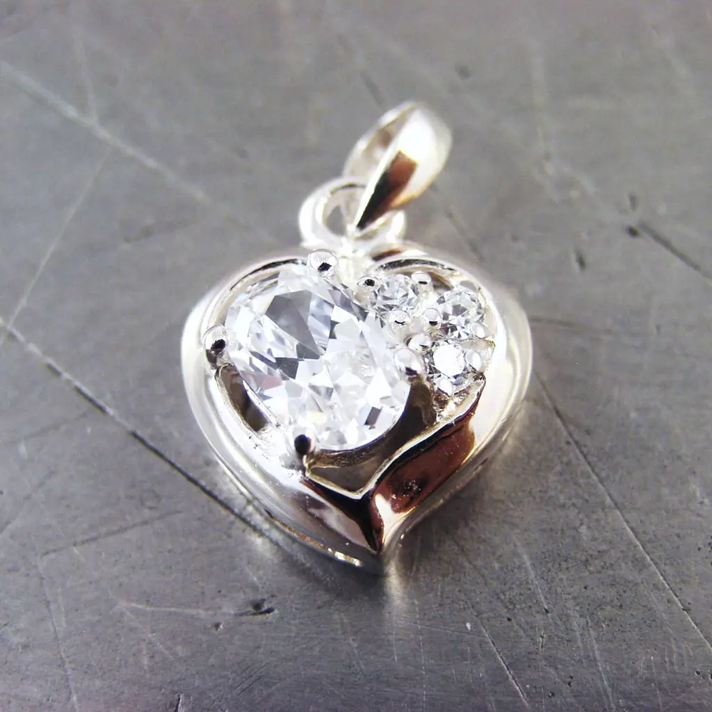 Les Trésors De Lily Pendentif Argent 'Charme De L'Amour' Blanc Argenté 11x10 Mm [G1617]