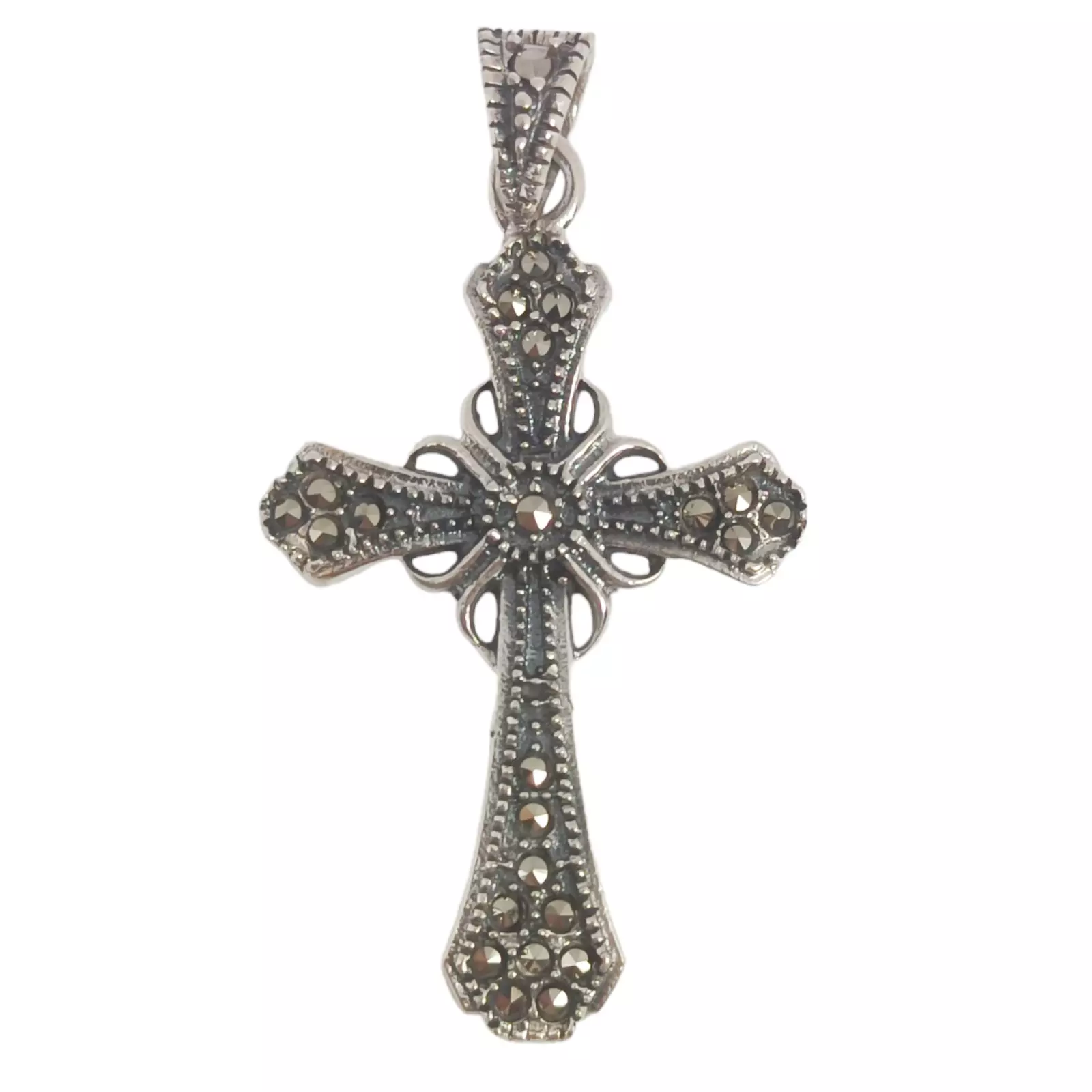 les trésors de lily Pendentif Argent 'Croix' gris marcassite argenté 30x20 mm [S0573]