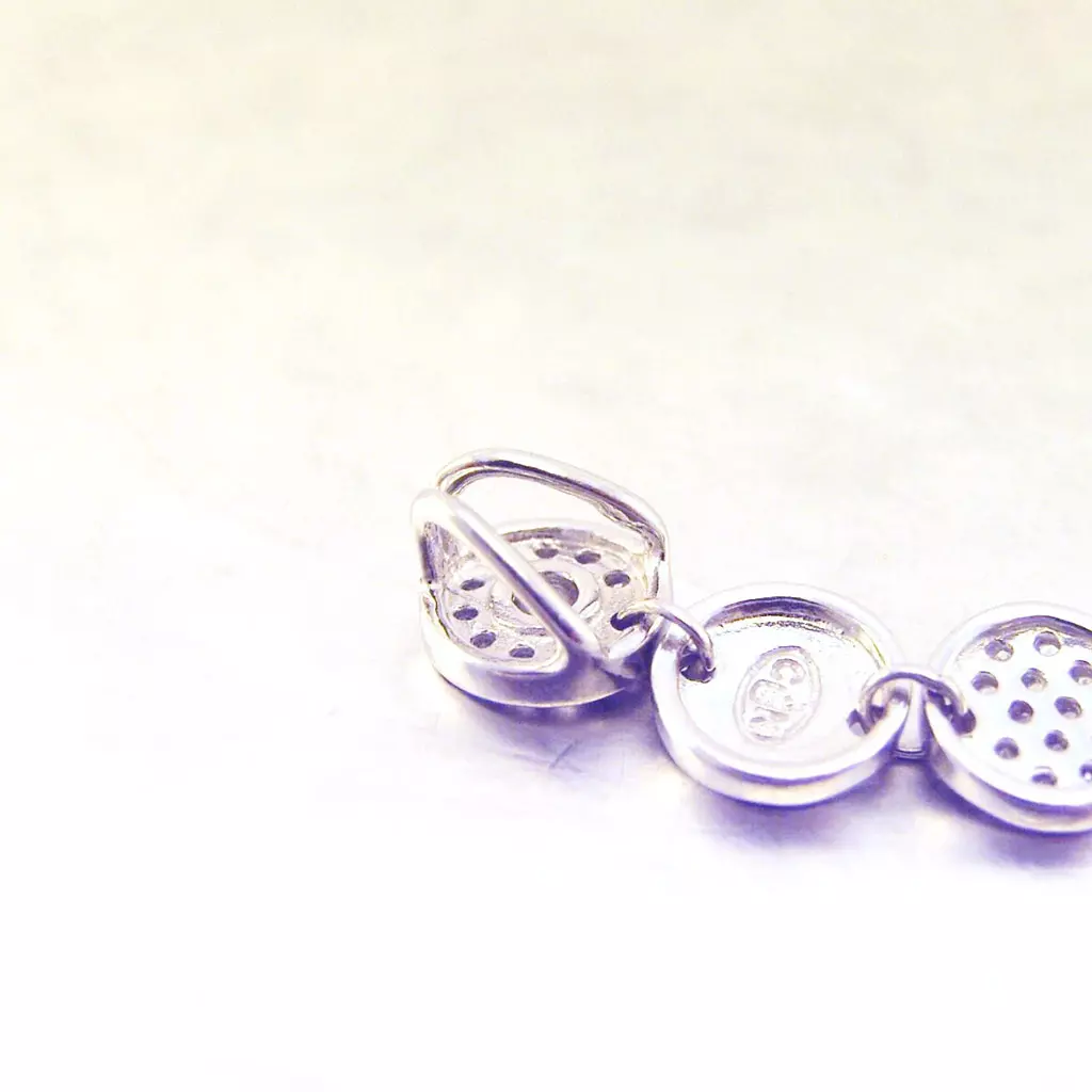 Les Trésors De Lily Pendentif Argent 'Déesse' Blanc [F0302]
