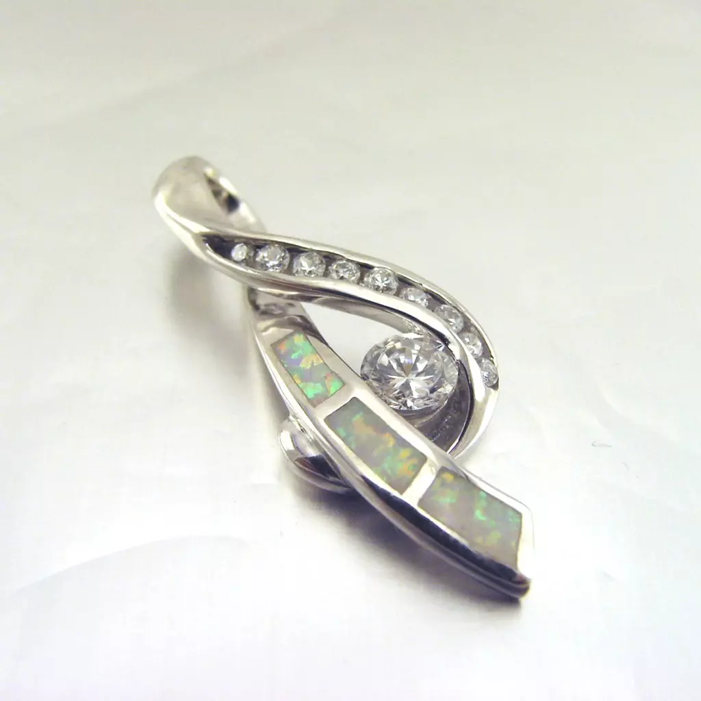 Les Trésors De Lily Pendentif Argent 'Déesse Opale' Blanc Argenté (rhodié) 30x12 Mm [E8649]