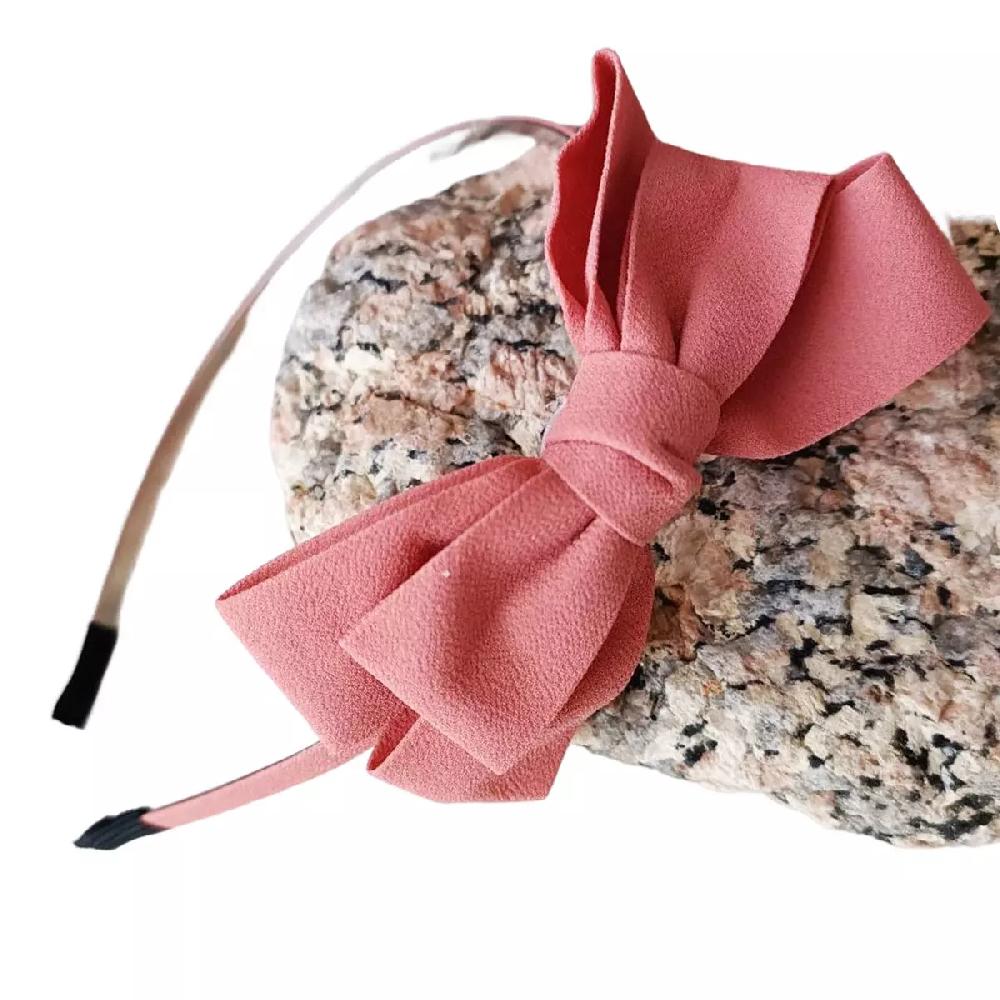les trésors de lily Serre Tête créateur 'Scarlett' vieux rose 10x5 cm [R7598]