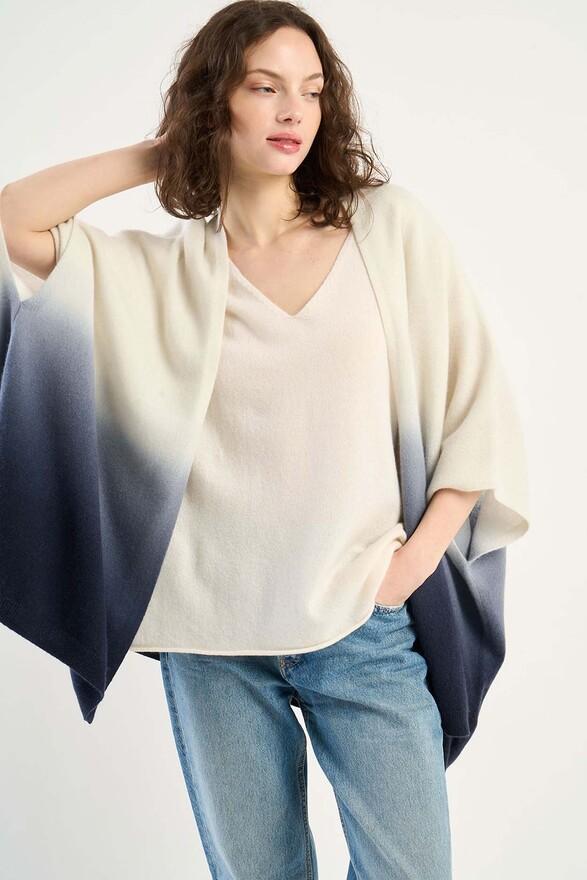 les tricots de léa Gilet poncho dip dye en 100% Cachemire GATIA Marine