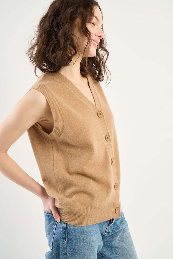 les tricots de léa Gilet sans manches en 100% Cachemire GABS Camel les tricots de léa Gilet sans manches en 100% Cachemire GABS Camel