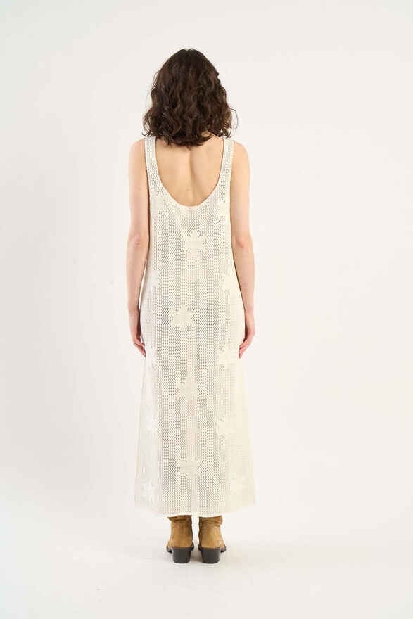 Les Tricots De Léa Robe En Crochet à Fleurs En Coton ROSALINE Milk