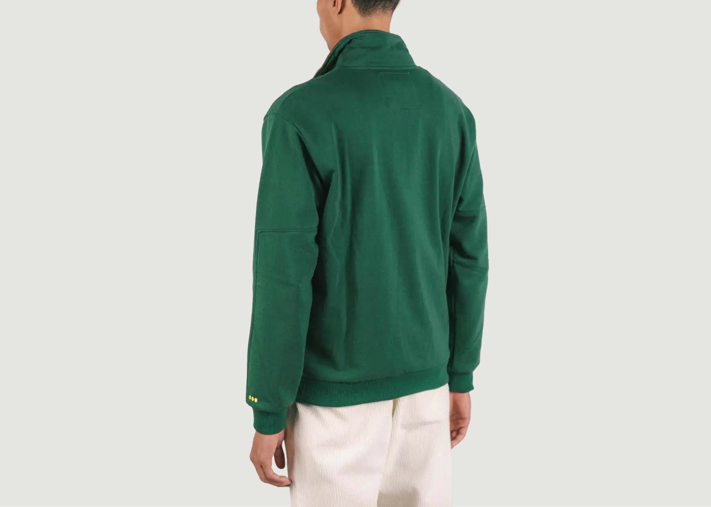 L'exception 12. Sweatshirt Col Zippé Vert Sapin Later