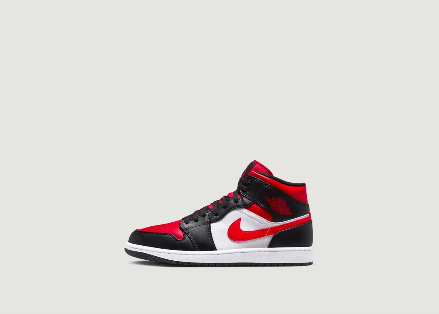 l'exception Air Jordan 1 Mid Alternate Bred Toe Rouge Nike
