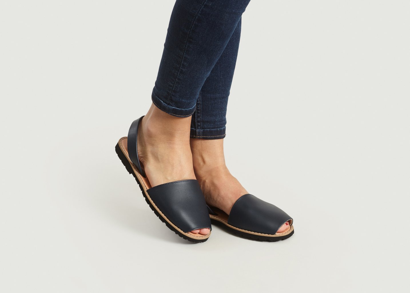 L'exception Avarca Classique Bleu Marine Minorquines