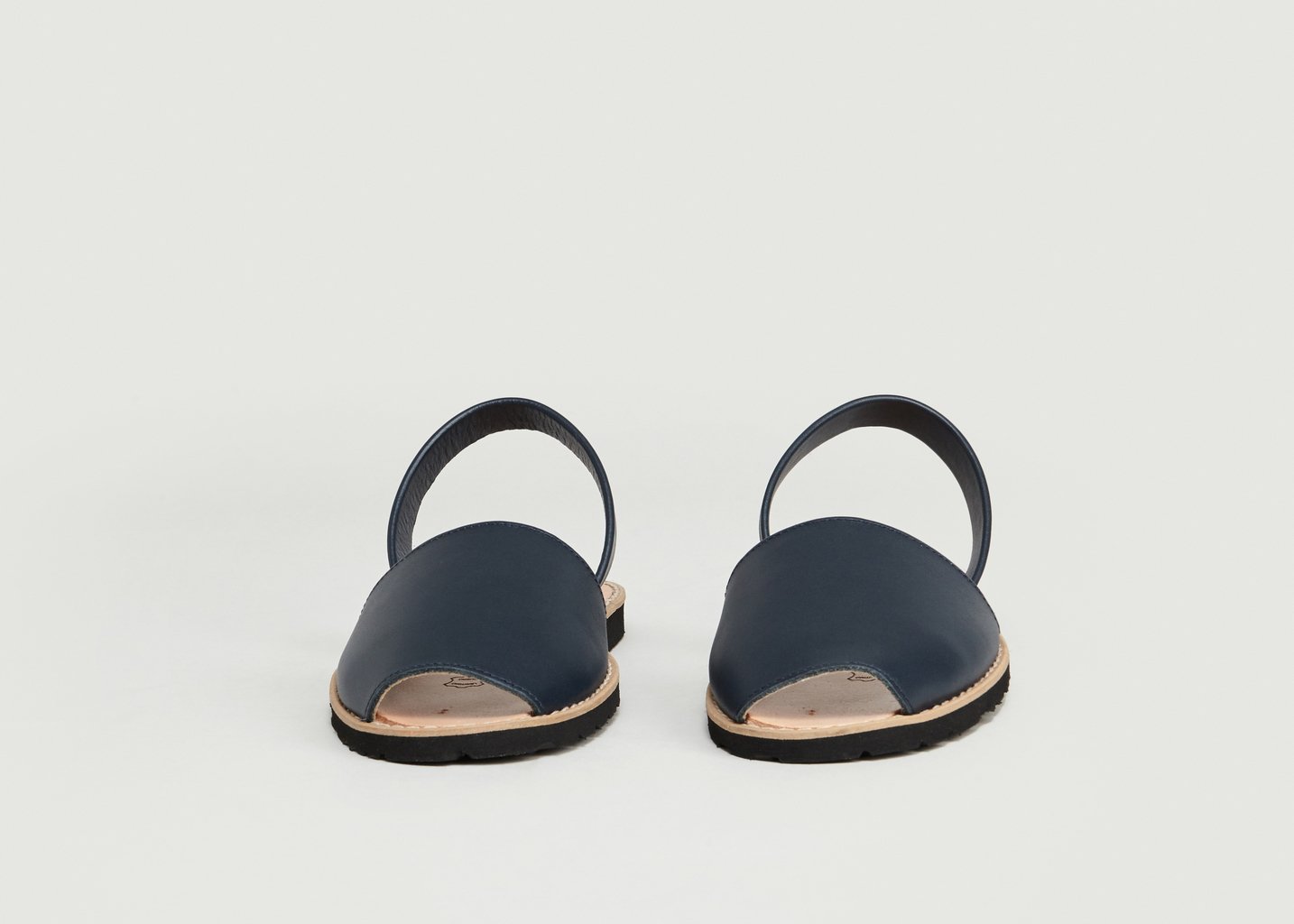 L'exception Avarca Classique Bleu Marine Minorquines