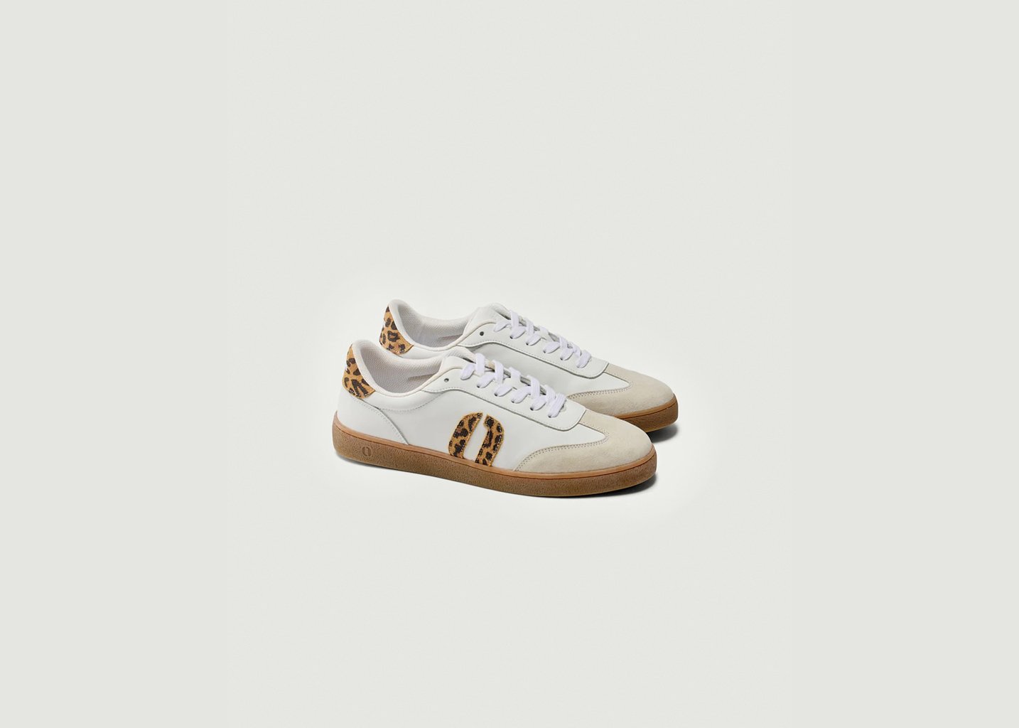 L'exception Baskets Basses Lucia Blanc Odaje Ex M.Moustache
