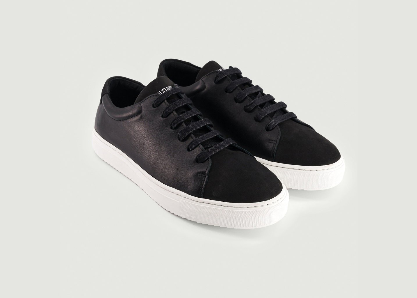 L'exception Baskets Edition 3 Nubuck Noir National Standard