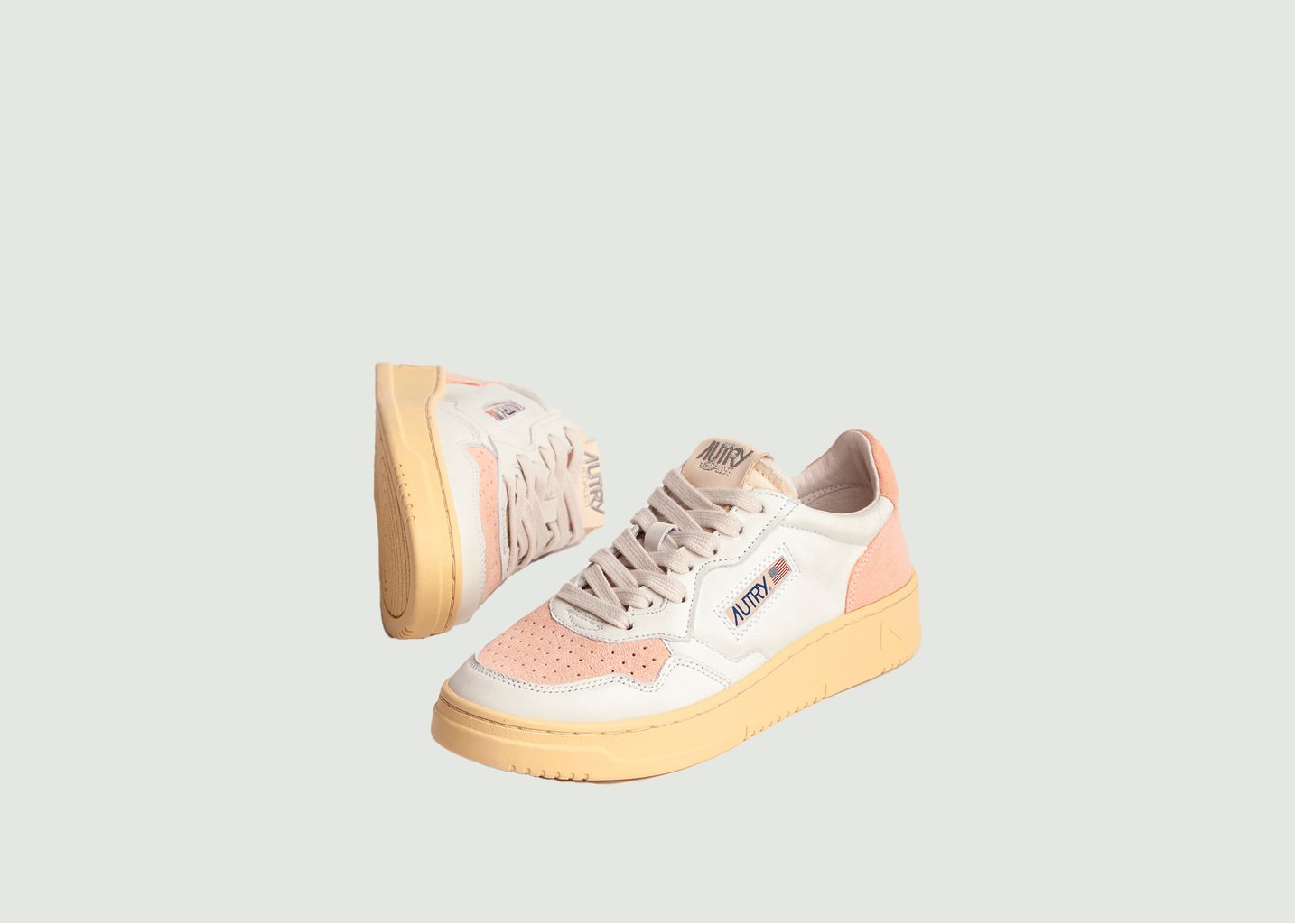 L'exception Baskets Medalist Low Daim Et Cuir Rose AUTRY