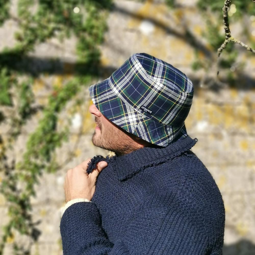 L'exception Bob Écossais En Laine Bleu Marine Le Chapoté