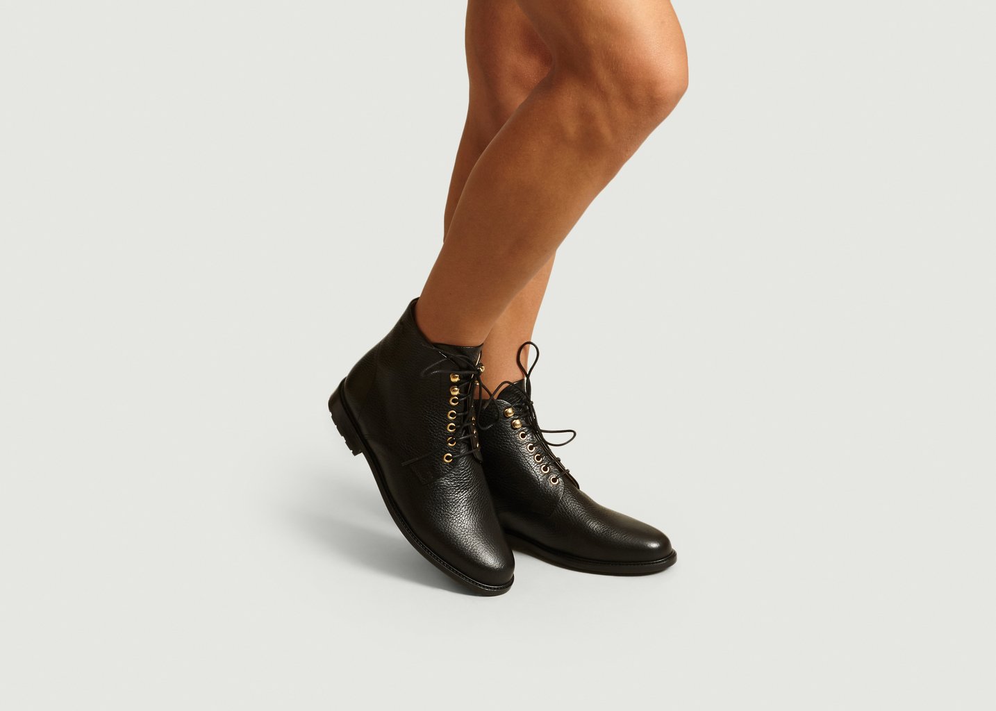 L'exception Boots Lucienne Noir Odaje Ex M.Moustache