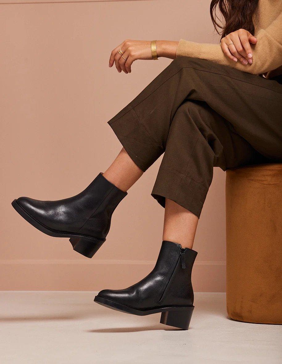 L'exception Bottines En Cuir Grainé Véronique Noir Odaje Ex M.Moustache