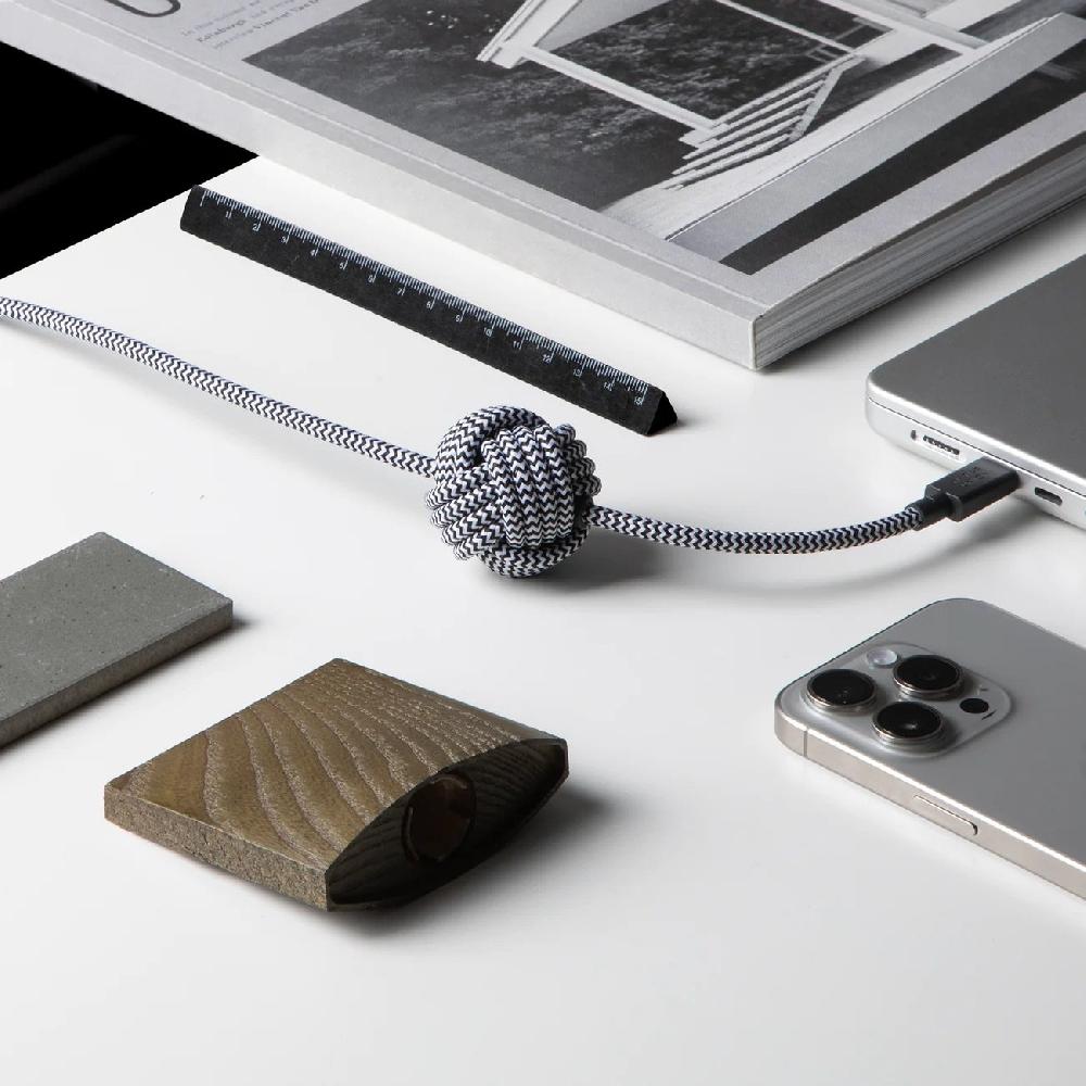L'exception Câble D'ancrage 240W USB C Moutarde Native Union