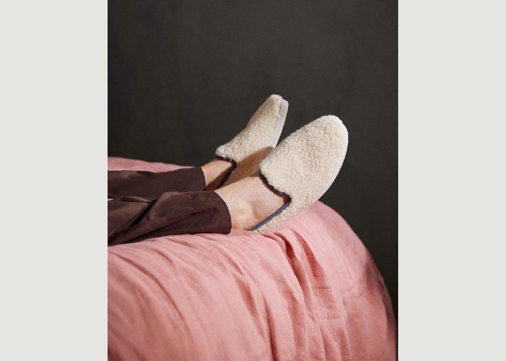 L'exception Chausson Homme Bouclette De Laine Blanc Angarde