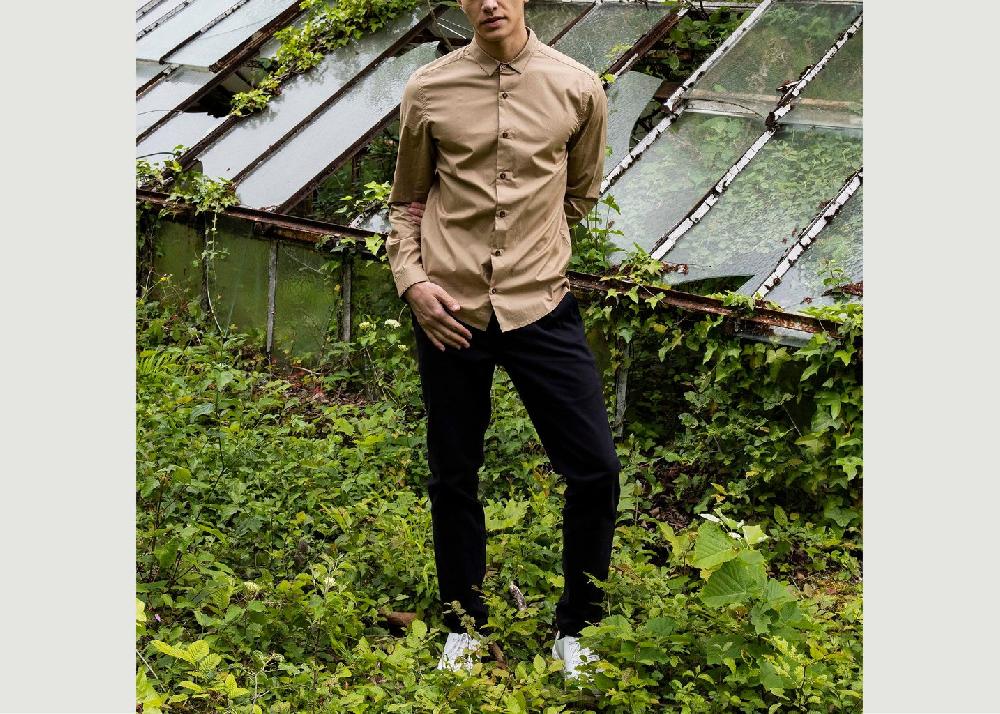 l'exception Chemise Farfan ajustée et élégante Beige Misericordia
