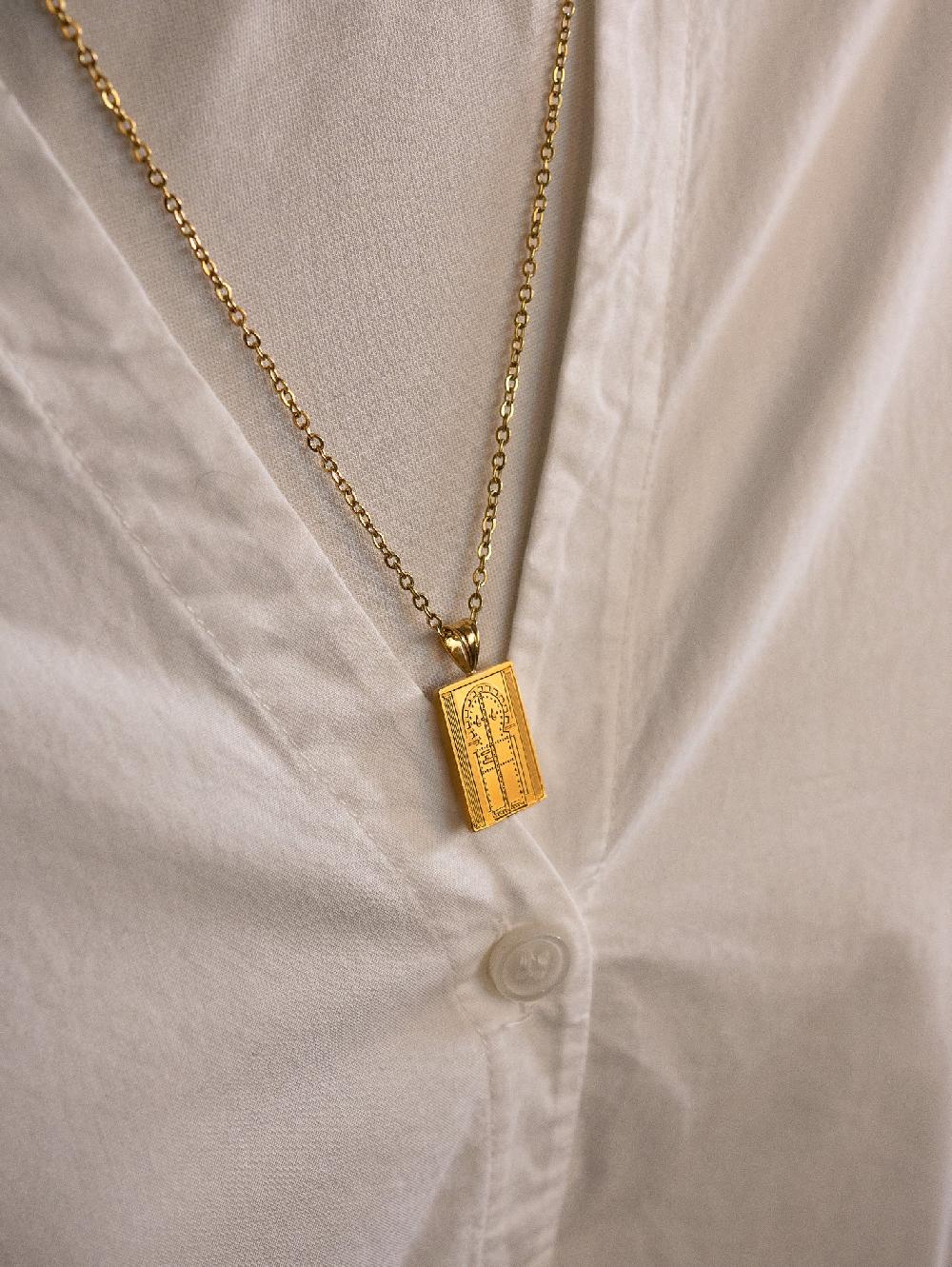 L'exception Collier Le Rameau D'Olivier De La Liberté. Or Atelier Indépendant