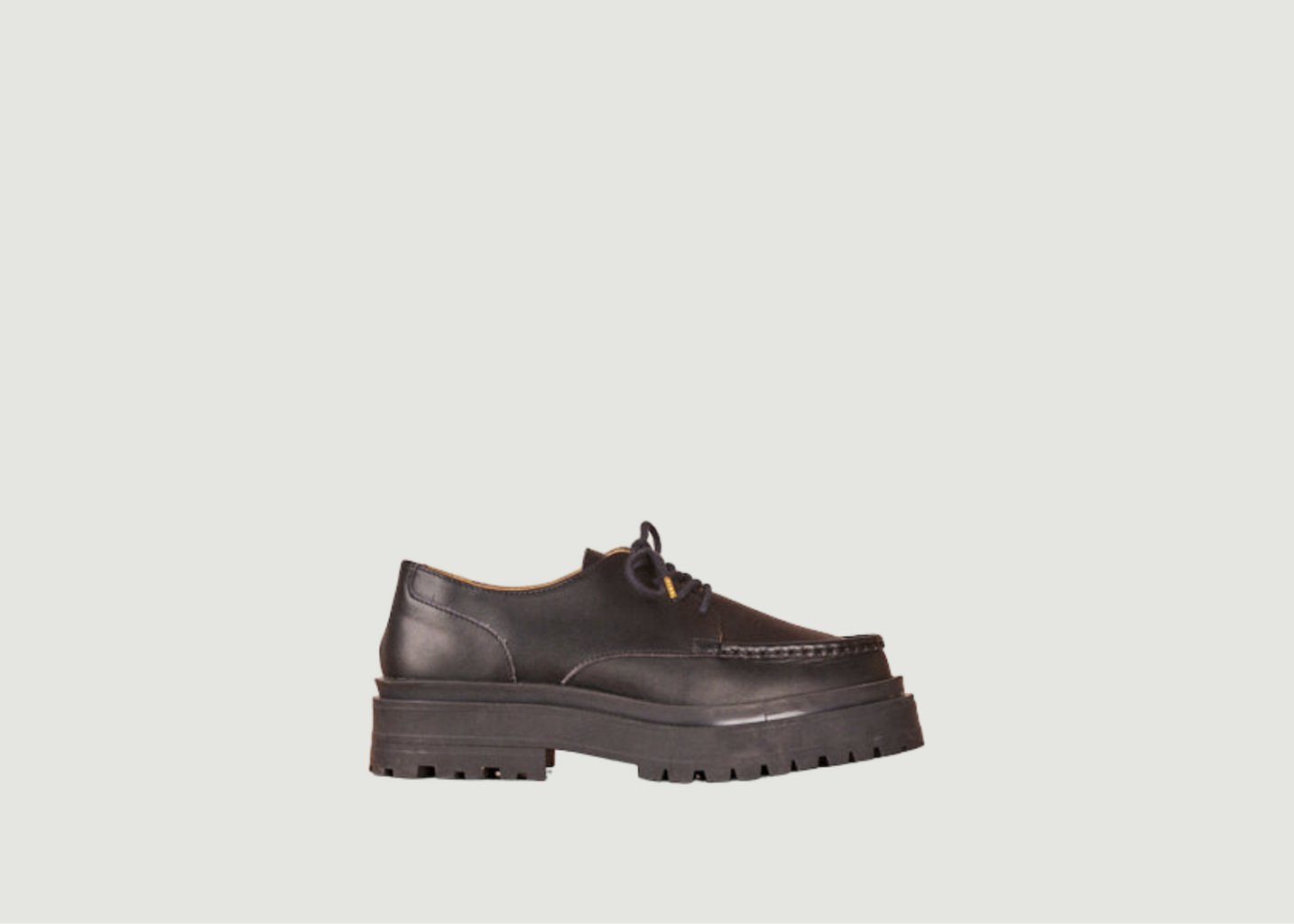 l'exception Derbies Madeline cuir Noir Odaje ex M.Moustache