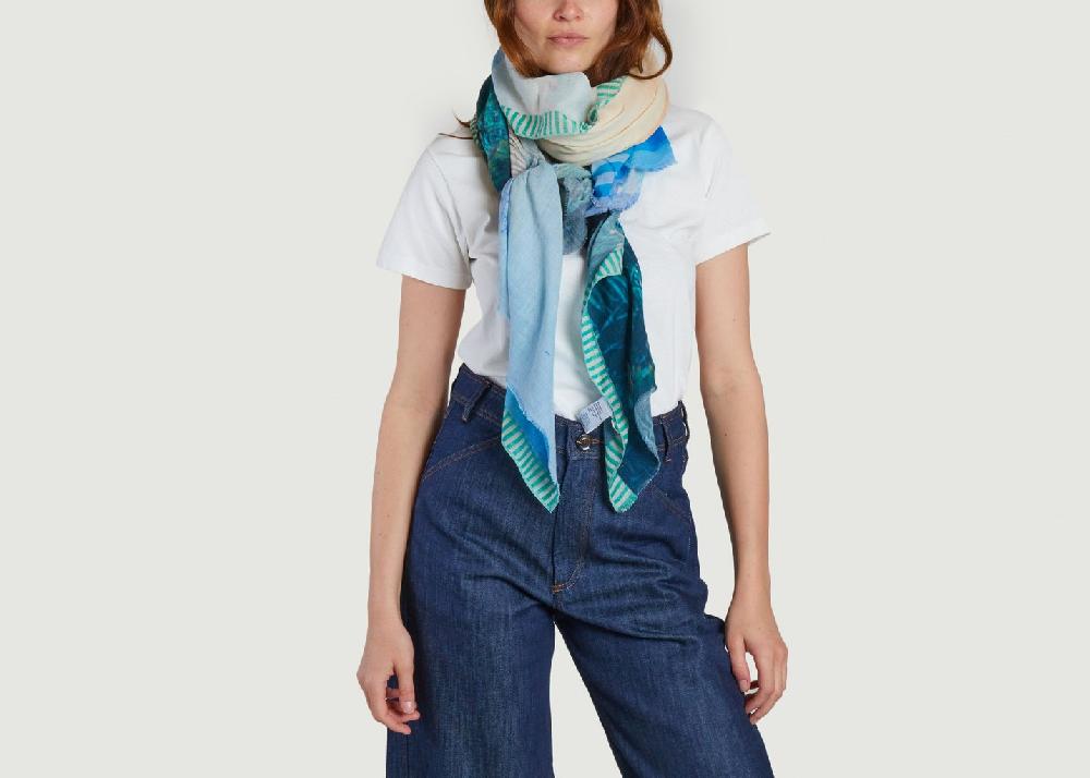 L'exception Foulard Imprimé En Coton Et Laine Oahula Multicolore Becksondergaard