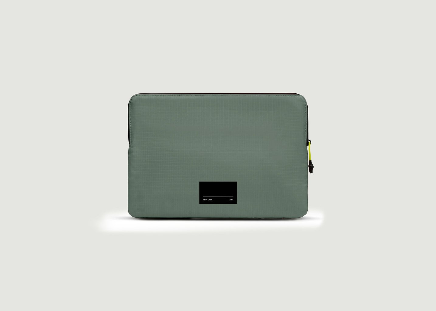 l'exception Housse ultra légère MacBook 14 pouces Vert Sapin Native Union