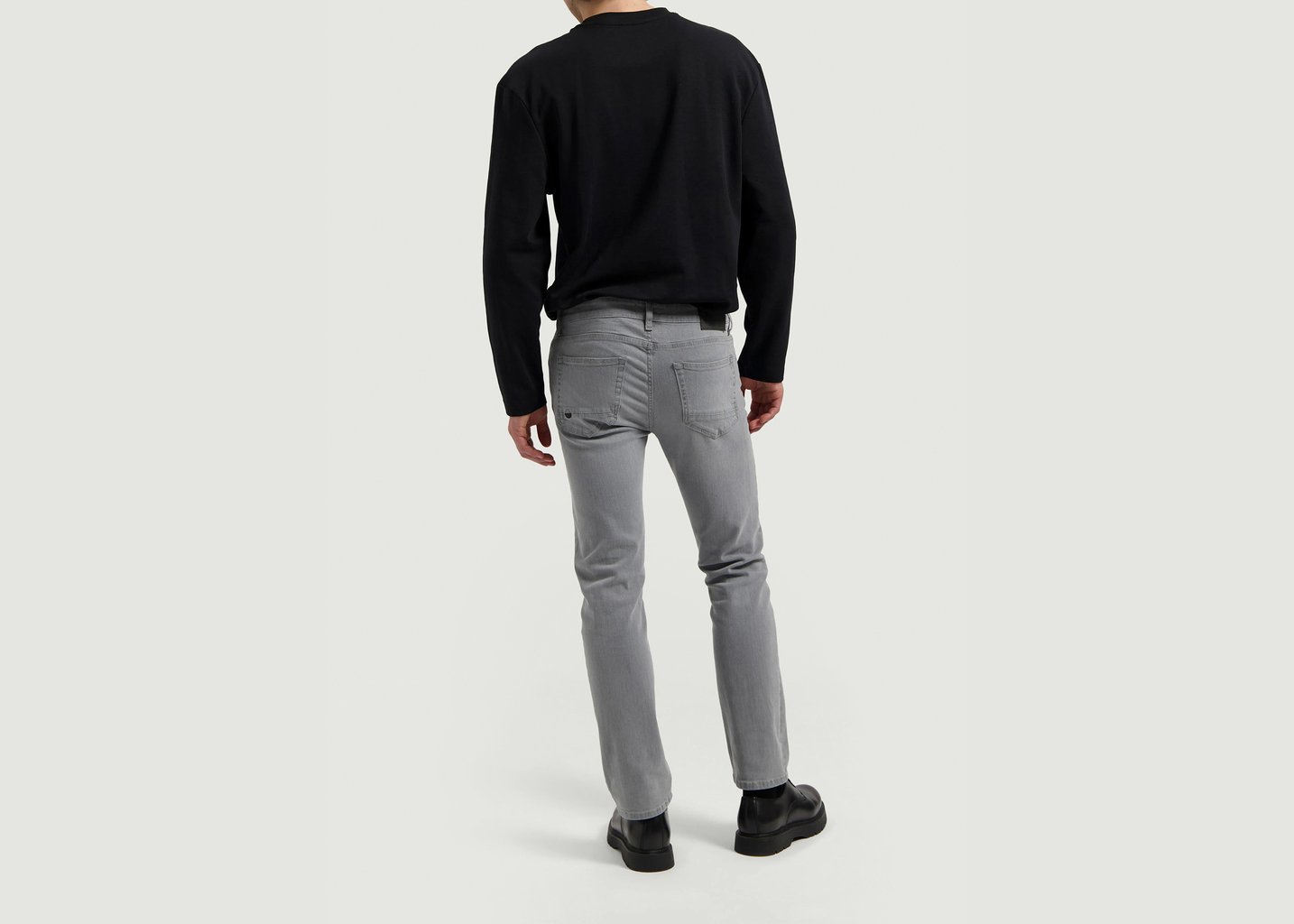 L'exception Jean Bryce Mid Straight Gris Léger Mud Jeans