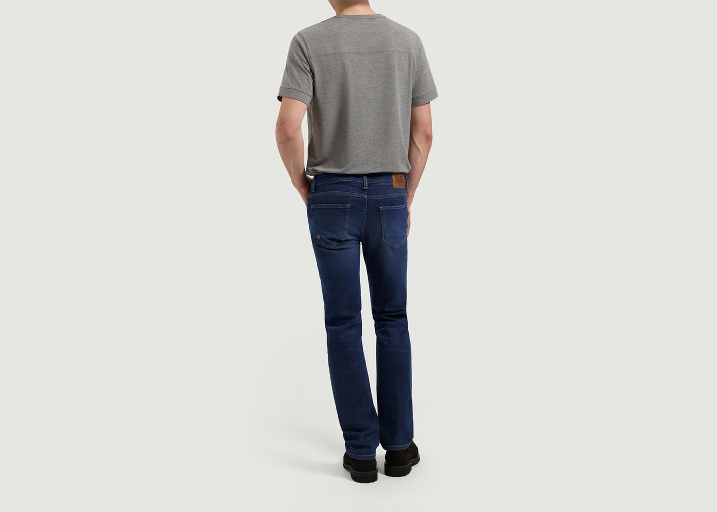 L'exception Jean Bryce Mid Straight Indigo Mud Jeans