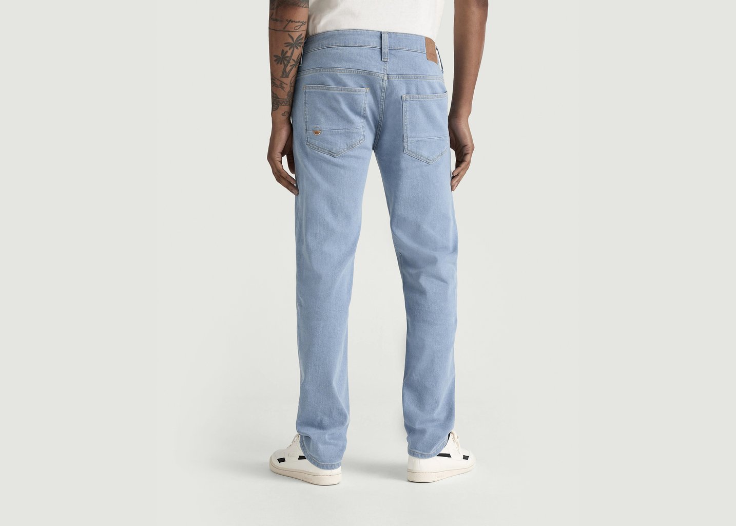 L'exception Jean Dunn Low Tapered Bleu Clair Mud Jeans