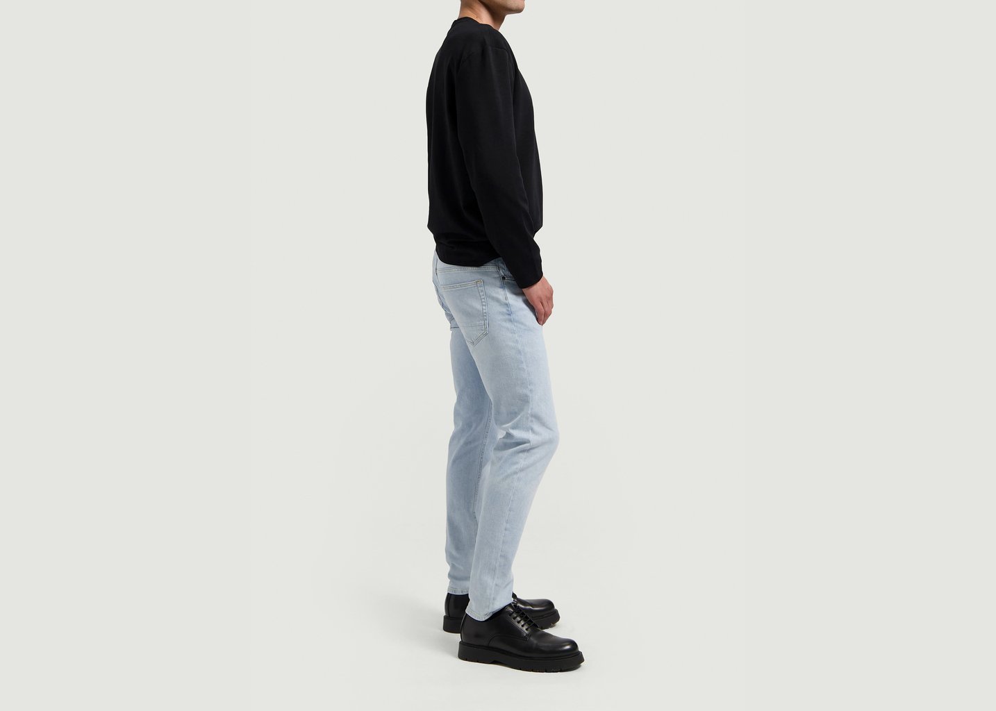 L'exception Jean Dunn Low Tapered Bleu Clair Mud Jeans