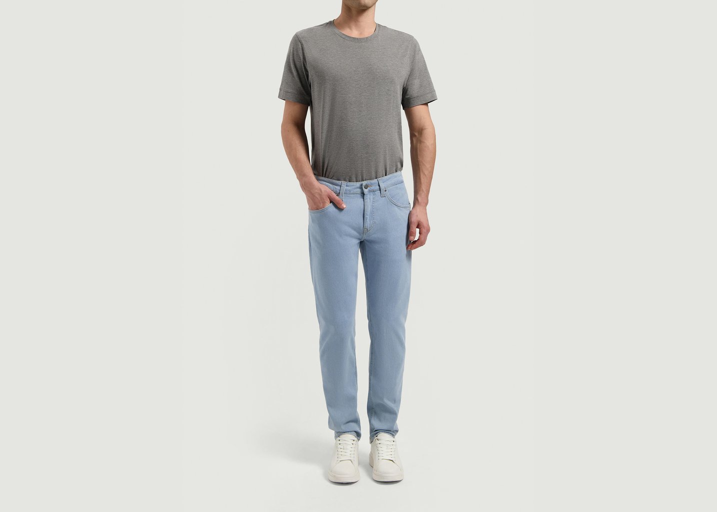 l'exception Jean Dunn Low Tapered Bleu Clair Mud Jeans