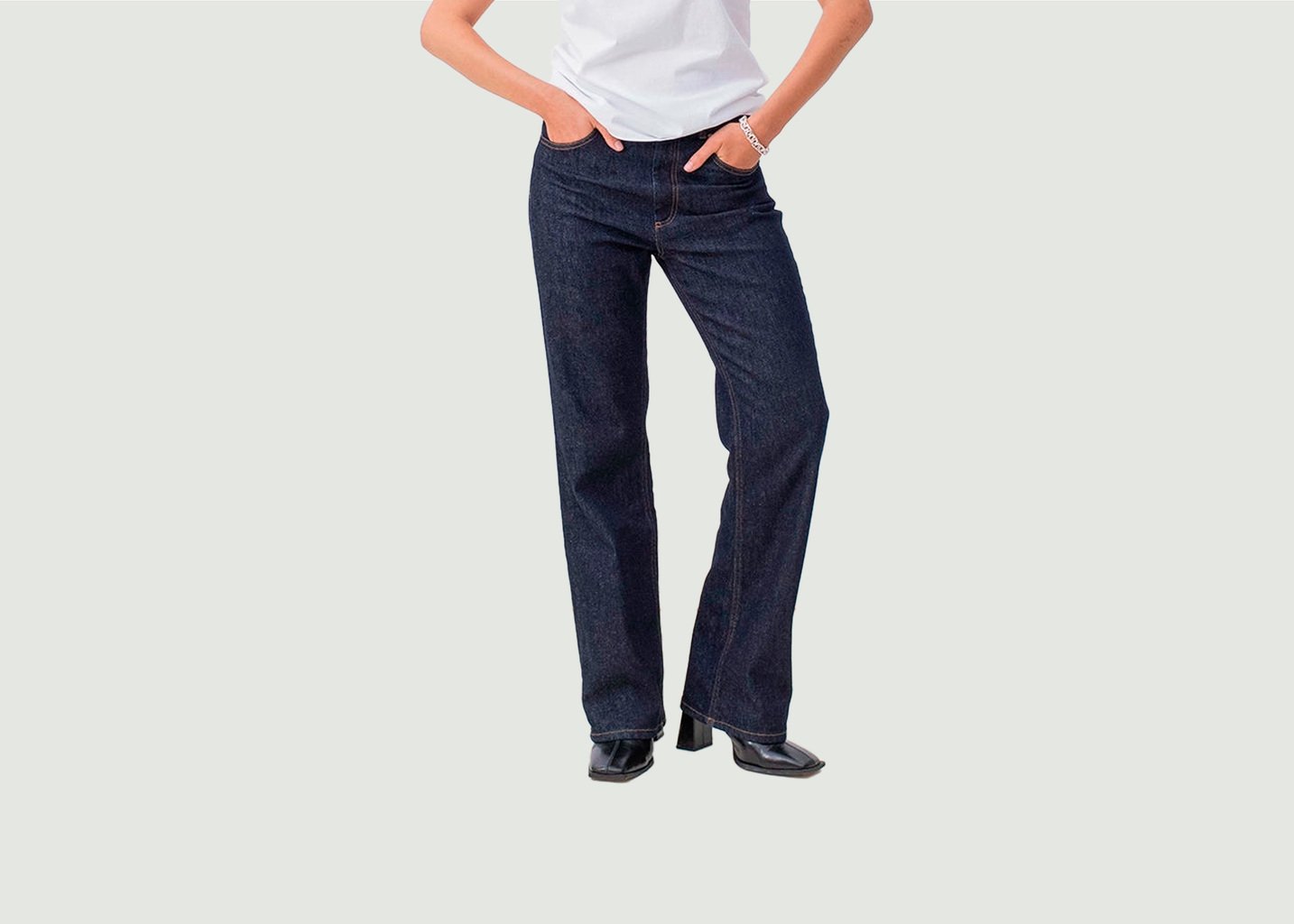 l'exception Jean Marseille taille haute coupe flare Brut 17H10