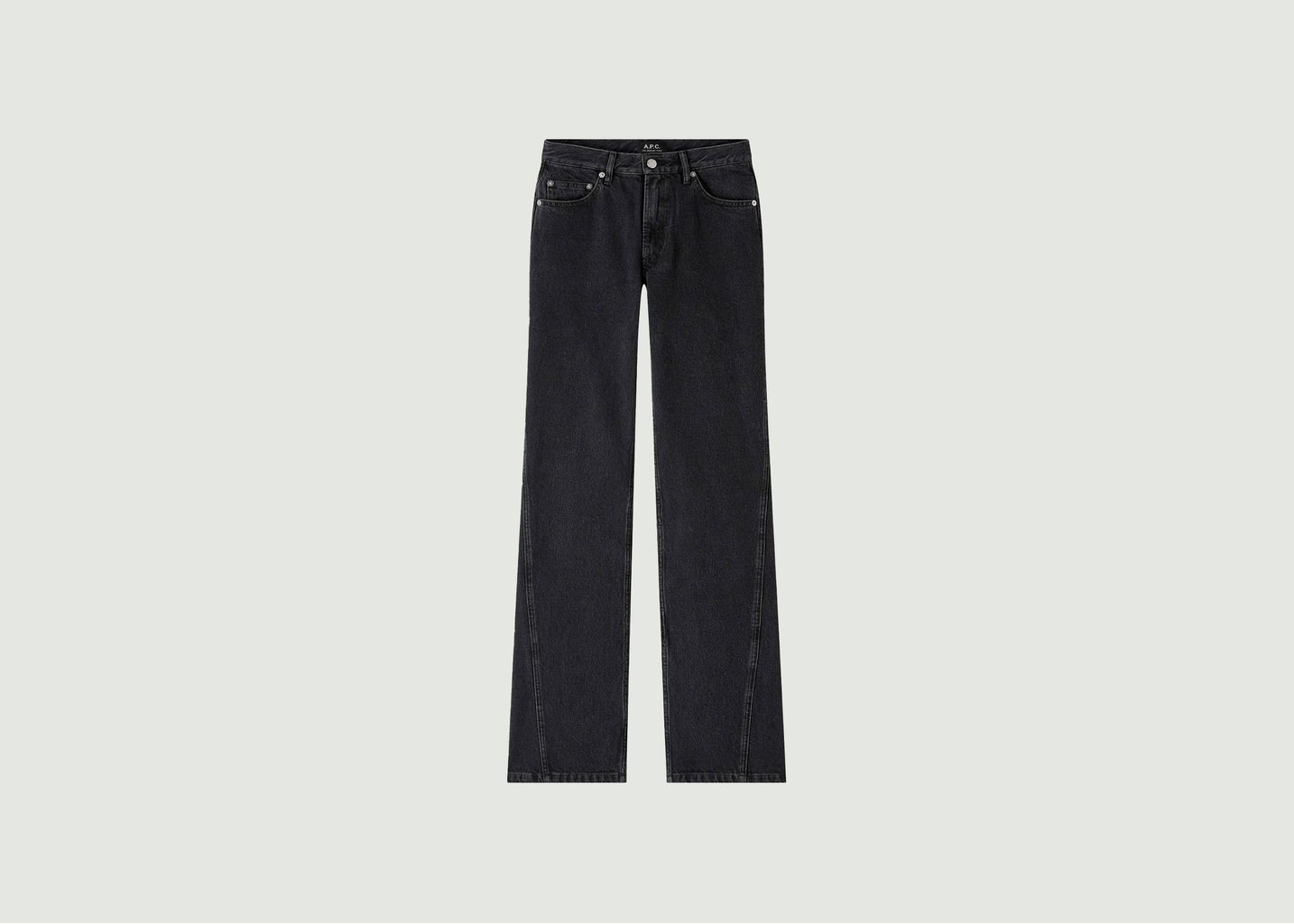 l'exception Jean teinté coupe flare Elle Noir APC Paris