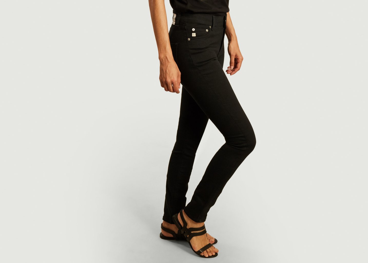 L'exception Jean Teinté Skinny Hazen Noir Mud Jeans