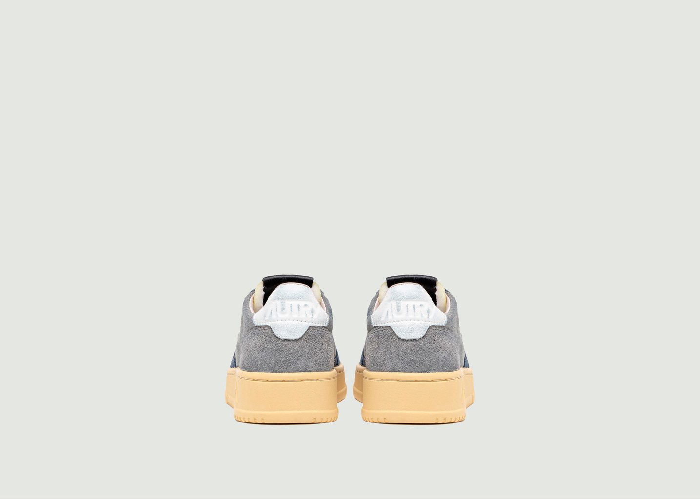 L'exception Basket Medalist Low Suede Bleu AUTRY