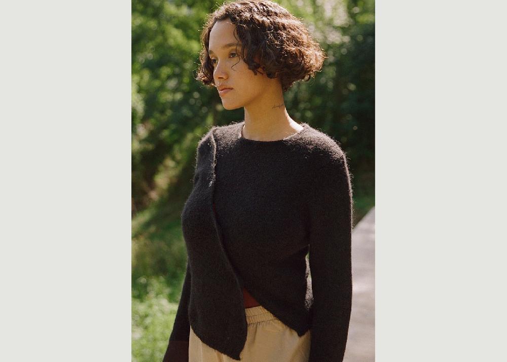l'exception Cardigan Freda Noir Nénés Paris