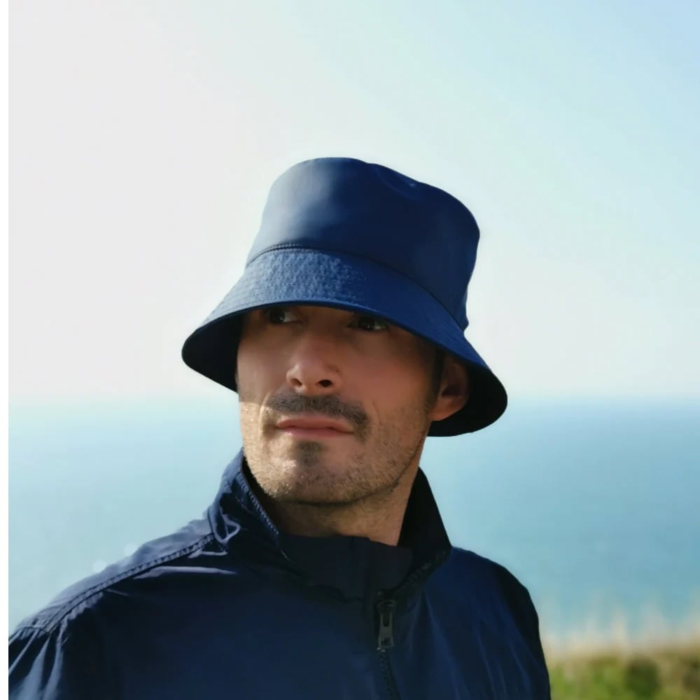 L'exception Chapeau De Pluie Bleu Le Chapoté