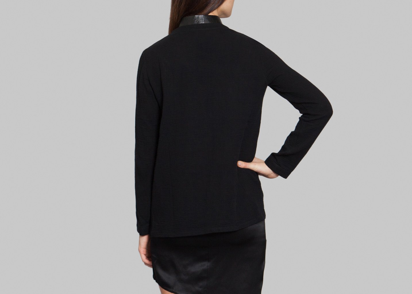 L'exception Chemise W/Tie Noir Masha Ma