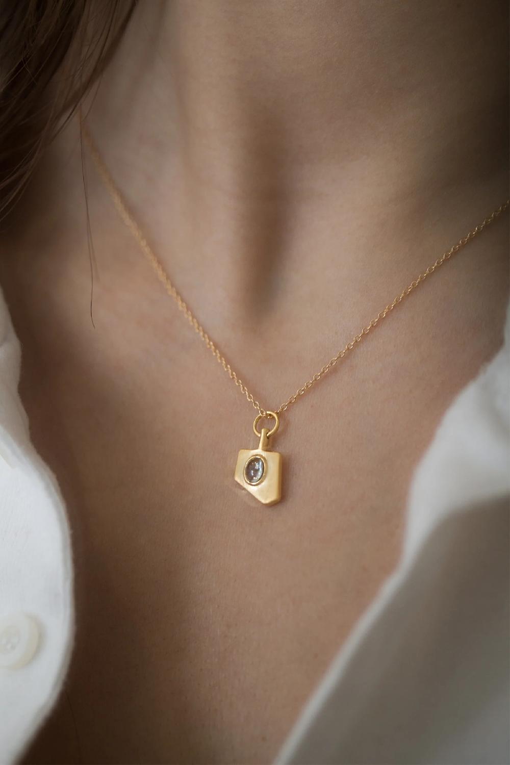 L'exception Collier Cadenas Sucre Or Gamme Blanche