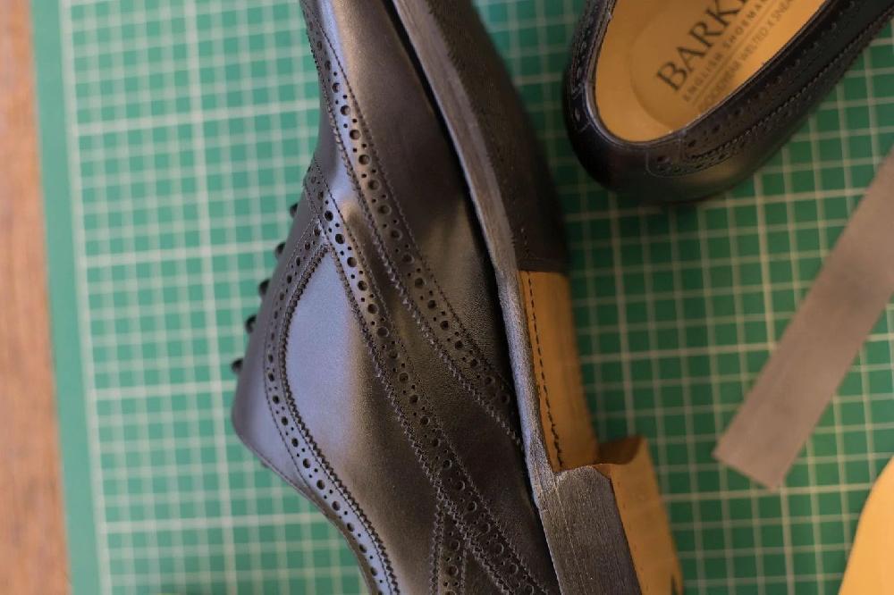 L'exception Derbie Turing Noir Barker Shoes