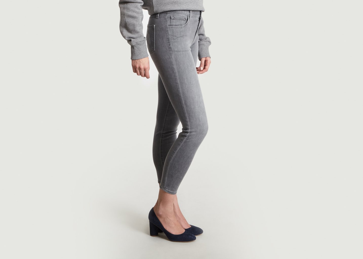 L'exception Jean Capri Mid Rise Gris J Brand